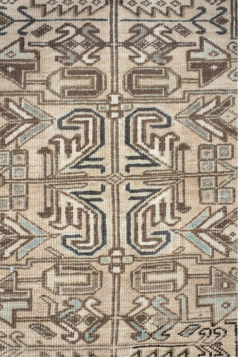 Antique Heriz Area Rug (6' x 8')